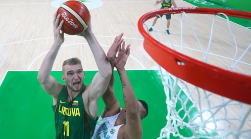 D. Sabonis – šalia legendinio W. Chamberlaino