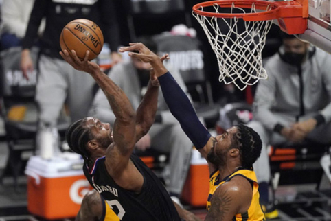 Naktis NBA: dviejose serijose rezultatas tapo 2-2