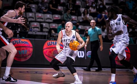 21 taškų deficitą panaikinęs „Rytas“ krito dviejų pratęsimų dramoje