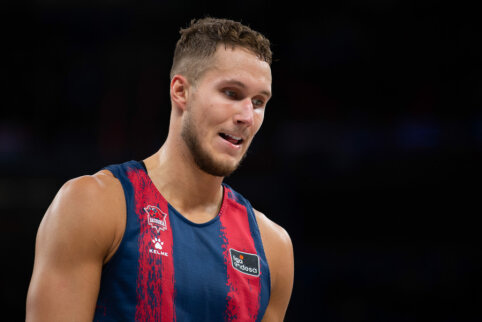 Naudingų lietuvių vedama „Baskonia“ sezono starte palaužė „Unicaja“