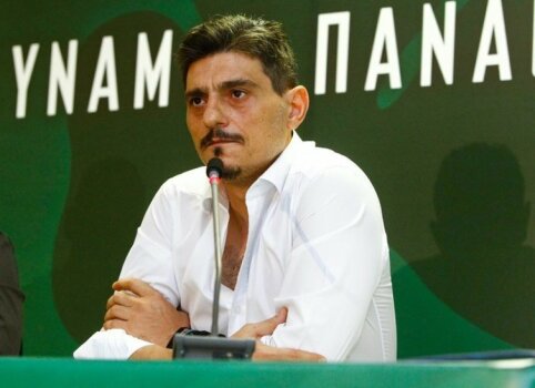 PAO bosas D. Giannakopoulos žada pasiūlyti kosminį kontraktą ekipos lyderiui K. Nunnui