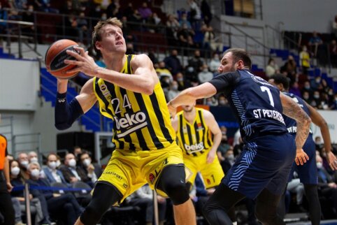 Nesustabdomo J. Vesely vedama „Fenerbahce“ palaužė „Zenit“ ekipą