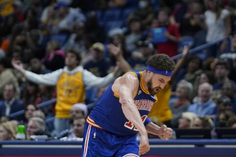 Trečiose serijos rungtynėse „Warriors“ užtikrintai nugalėjo J. Moranto netekusius „Grizzlies“