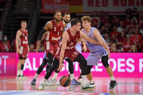 „Bayern“ surakino „Barceloną“ gynyboje ir išplėšė lemiamas rungtynes