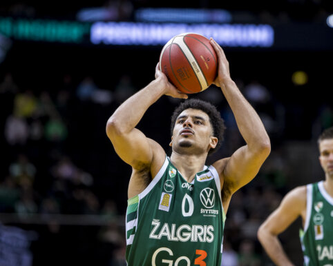 „Žalgiris“ dramatiška pergale pradėjo LKL pusfinalį