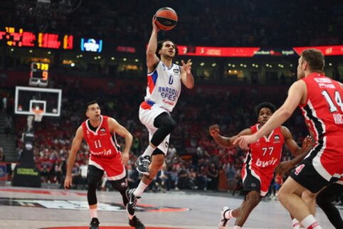 V. Micičiaus dūris atvedė „Anadolu Efes“ į Eurolygos finalą