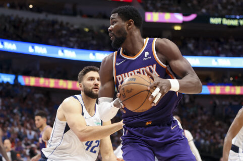 Liks Fynikse: „Suns“ išlygino „Pacers“ pasiūlytą sutartį D. Aytonui