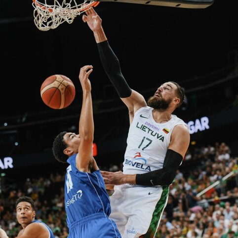 NBA bokštų sulaukusi Lietuvos rinktinė parklupdė suomius