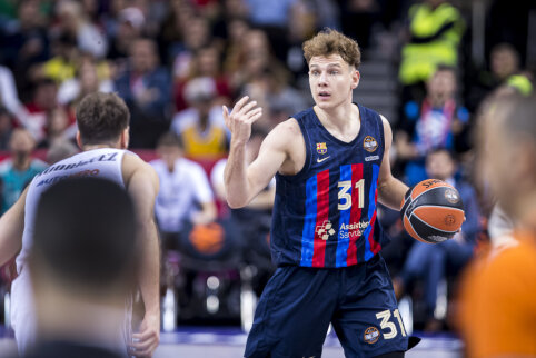 „Barca“ su solidžiu Jokubaičiu pasityčiojo iš „Bayern“
