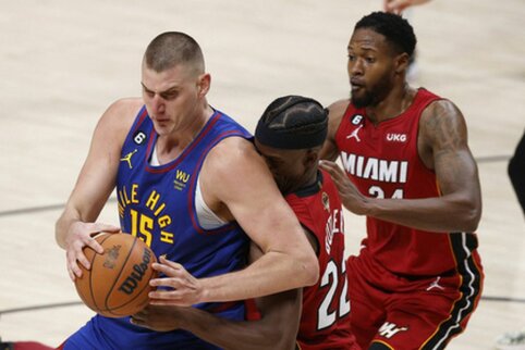 NBA finalo seriją „Nuggets“ pradėjo užtikrinta pergale