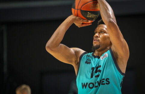 Įsibėgėja „Wolves“ pasiruošimas sezonui