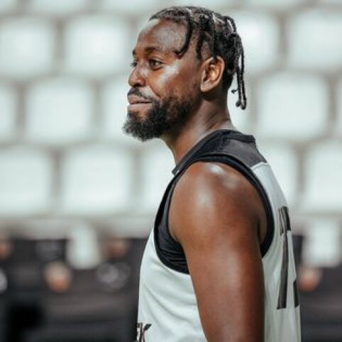 Nesėkmių sezoną išgyvenantį ASVEL ir toliau krečia permainos – ekipa atsisveikino su gynėju