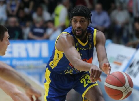 Lyg iš giedro dangaus: Italijos žiniasklaida paskelbė, jog prie „Žalgirio“ prisijungė Italijoje žaidęs amerikietis