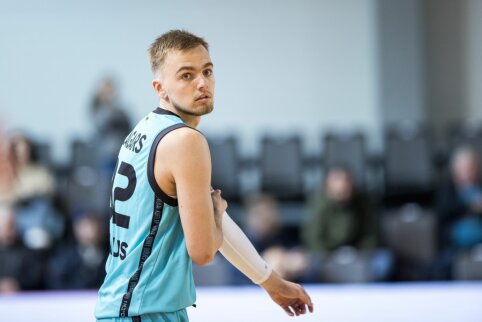A. Žagaro sugrįžimo mače – triuškinanti „Wolves“ pergalė prieš pasvaliečius
