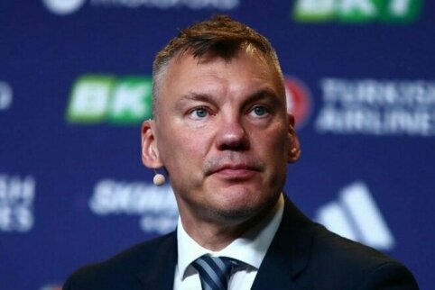 Sarkazmo nestigęs Š. Jasikevičius davė patarimą E. Atamanui: „Neleiskite K. Slouko, nekeiskite strategijos, kuri veikia“ 