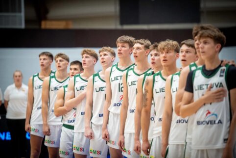 Antras skaudus pralaimėjimas per 16 valandų: aštuoniolikmečiai nusileido ir slovėnams