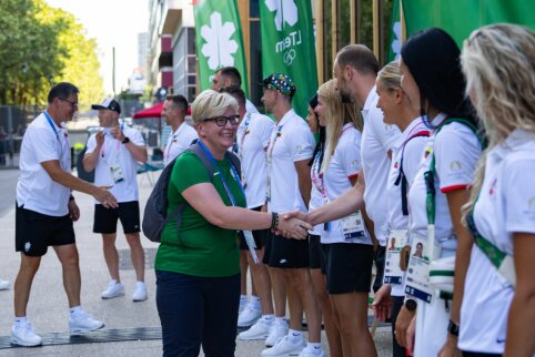 Olimpiniame kaimelyje Lietuvos sportininkus aplankė premjerė Ingrida Šimonytė  