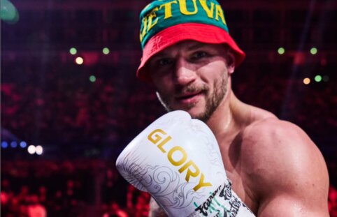 Puikiai į „Glory“ ringą sugrįžęs S. Maslobojevas: „Ši pergalė – mūsų bendro darbo vaisius“
