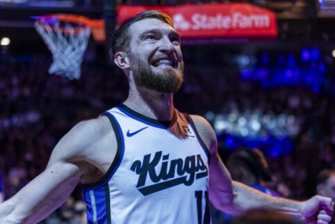 D. Sabonio trigubo dublio paženklintose rungtynėse „Kings“ pergalė prieš „Nets“