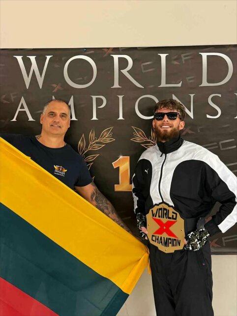 Dominavimas ir tarptautiniu lygiu: D. Dirkstys tapo K-1 pasaulio čempionu