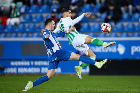 Kovojantis dėl i&scaron;likimo Alav&eacute;s pranoko Real Betis