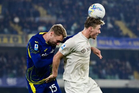 Napoli paskutinėmis sekundėmis įveikė &bdquo;Veroną&ldquo;