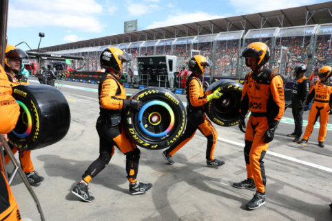 McLaren ir Mercedes: Pirelli testų Niurburgringe rezultatai