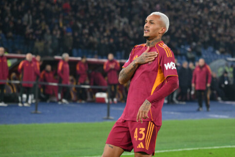 &bdquo;Roma&ldquo; ker&scaron;ijo &bdquo;Bologna&ldquo; ekipai už jų i&scaron;kritimą i&scaron; Europos lygos