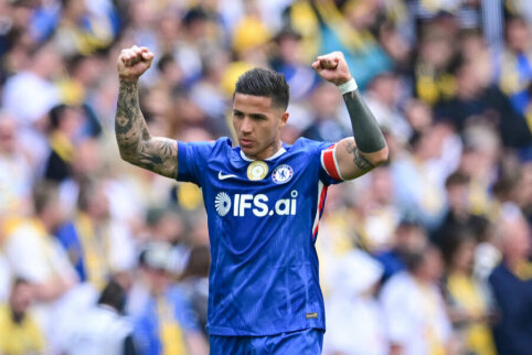 Chelsea pateko į FA taurės finalą