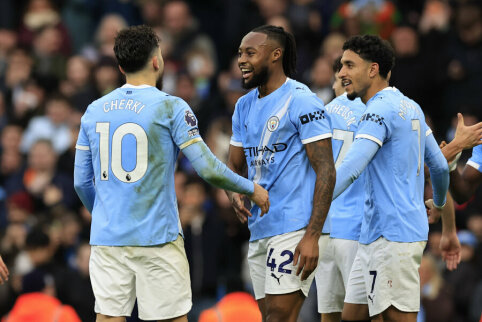 Nukeltose rungtynėse Manchester City įveikė Crystal Palace
