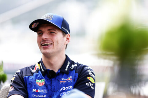 &bdquo;Red Bull&ldquo; spaudė M. Verstappeną atsisakyti pasitraukimo sąlygų, tačiau jis nesutiko