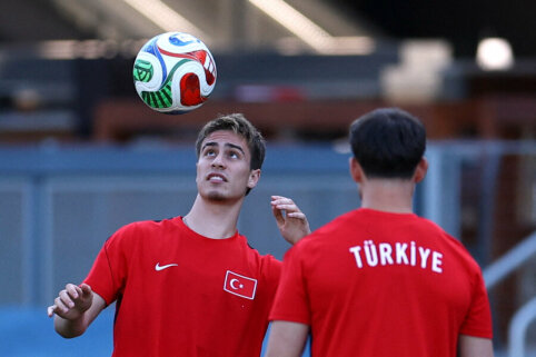 Pasaulio čempionato dvikova: Turkija prie&scaron; Paragvajų (rungtynės tiesiogiai)