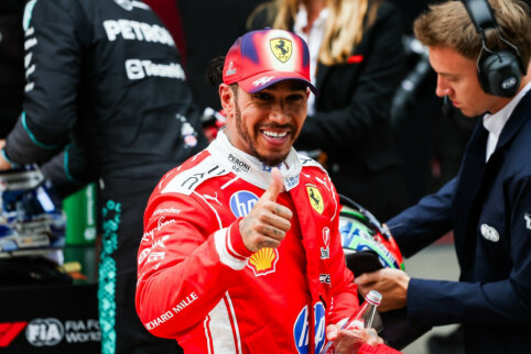Ferrari rekomenduoja palaikyti L. Hamiltoną
