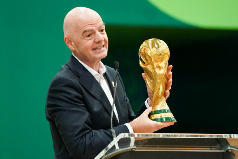 Argentinos federacijos prezidentas C. Tapia pagyrė G. Infantino