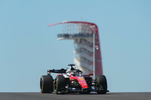 &bdquo;Ferrari&ldquo; siunčia žinią: C. Leclercas greičiausias ir antrojoje JAV GP treniruotėje