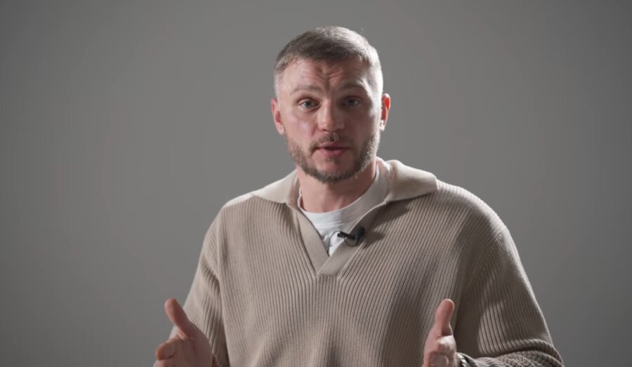 Žinutę D. Dirksčiui pasiuntęs S. Maslobojevas: &bdquo;Prie&scaron; tokią kovą tu turi mėnesį gyventi purve&ldquo;