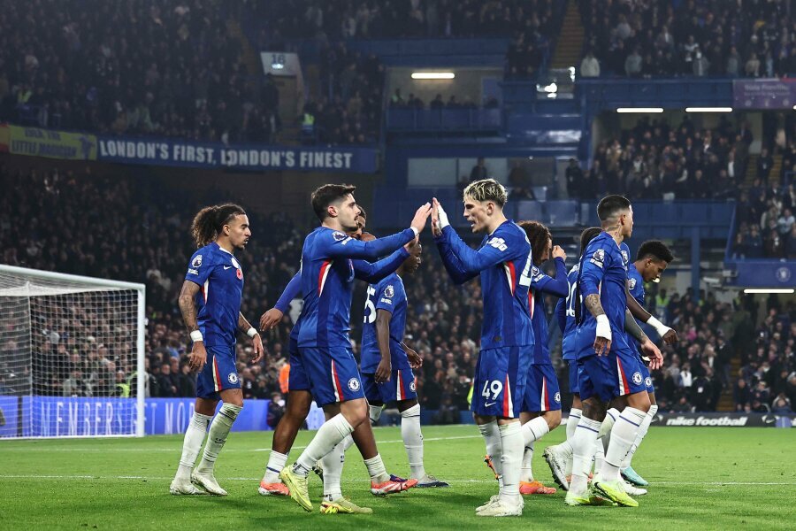 &bdquo;Čelsi&ldquo; skęsta finansų liūne &ndash; vadovų atlyginimai įspūdingai kyla